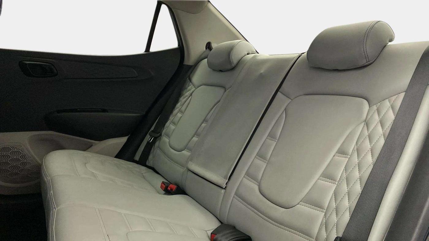 2022 Hyundai AURA S 1.2 CNG, CNG, Manual, 74,321 km, Right Side Rear Door Cabin