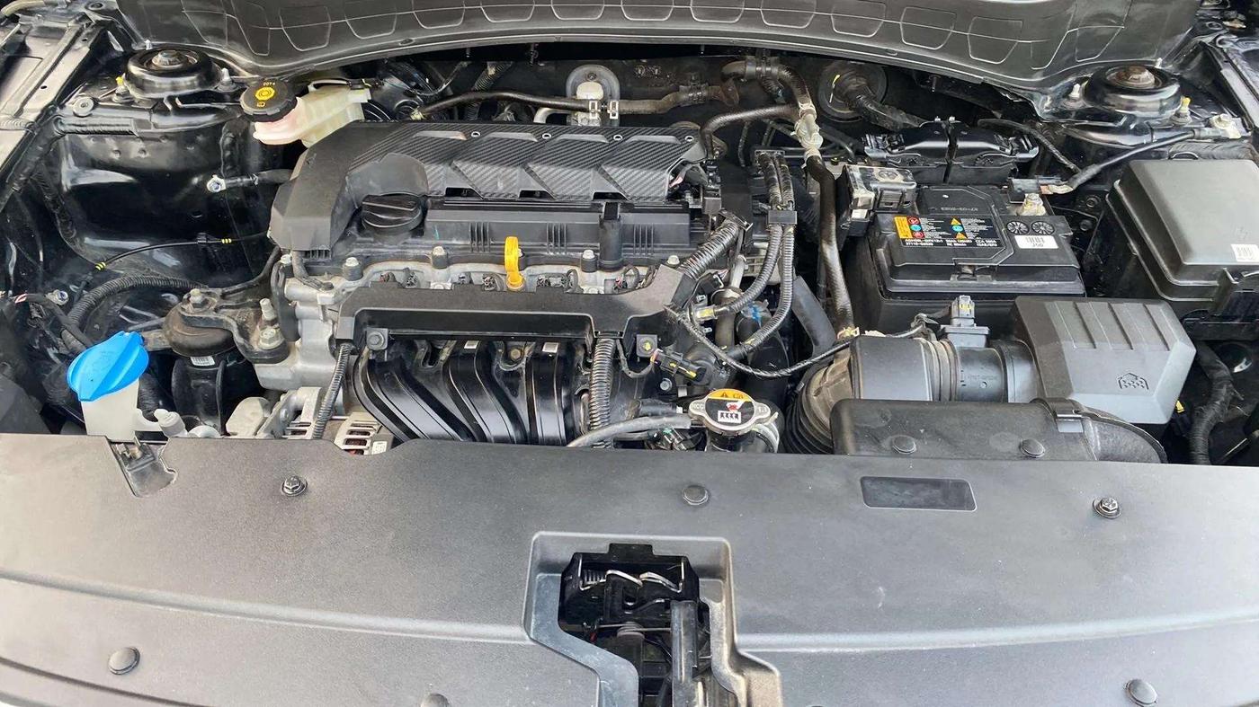2023 KIA SELTOS HTX PETROL 1.5, Petrol, Manual, 5,718 km, Open Bonet