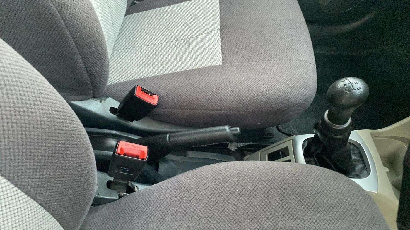 2015 Maruti Alto K10 VXI, Petrol, Manual, 33,079 km, Gear Lever