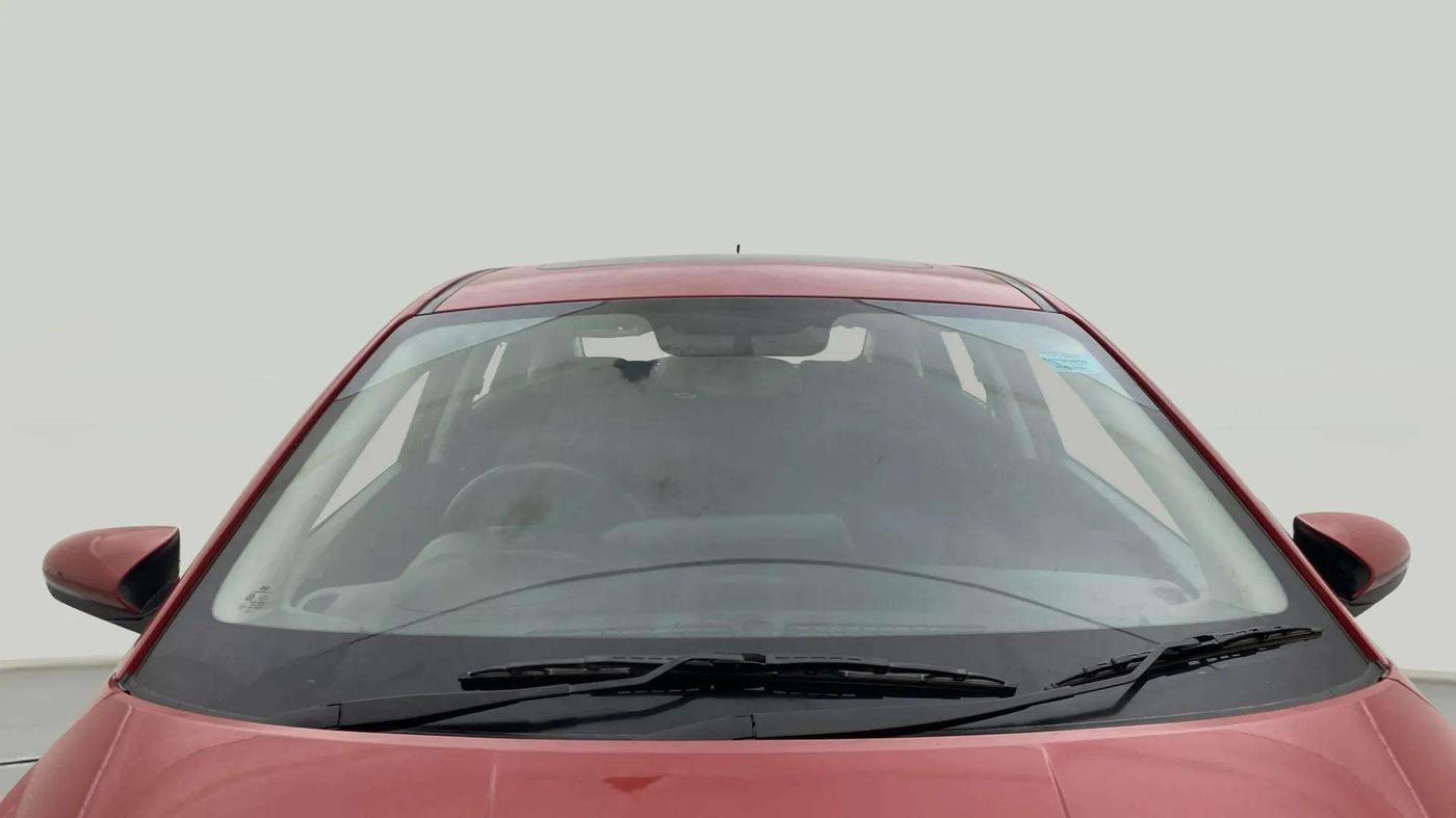 2021 Hyundai NEW I20 ASTA (O) 1.2 MT, Petrol, Manual, 73,260 km, Front Windshield