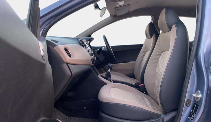 2015 Hyundai Xcent BASE 1.2, Petrol, Manual, 50,915 km, Right Side Front Door Cabin