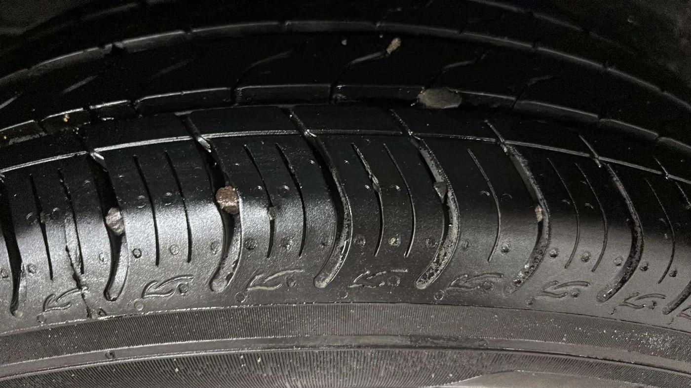 2018 Maruti IGNIS DELTA 1.2, Petrol, Manual, 17,228 km, Right Rear Tyre Tread