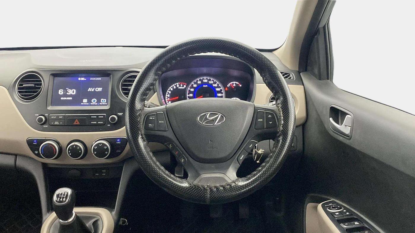 2019 Hyundai Grand i10 SPORTZ 1.2 KAPPA VTVT, Petrol, Manual, 58,584 km, Steering Wheel Close Up