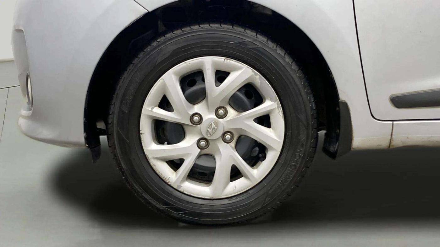 2019 Hyundai Grand i10 SPORTZ 1.2 KAPPA VTVT, Petrol, Manual, 58,584 km, Left Front Wheel