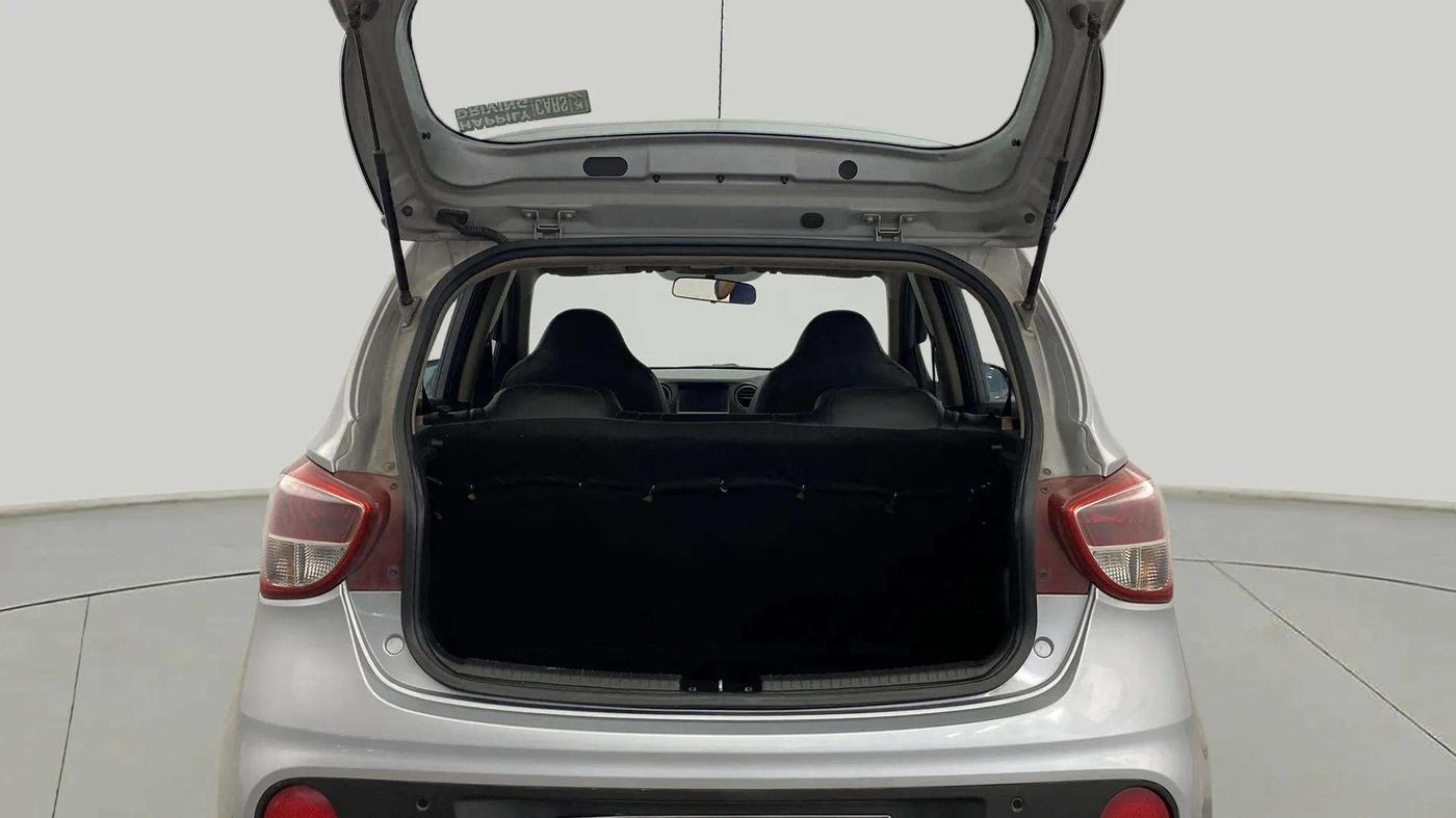 2019 Hyundai Grand i10 SPORTZ 1.2 KAPPA VTVT, Petrol, Manual, 58,584 km, Boot Inside