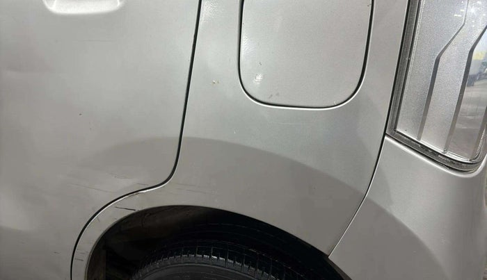 2017 Maruti Wagon R 1.0 VXI + (O) AMT, Petrol, Automatic, 19,892 km, Left quarter panel - Rusted