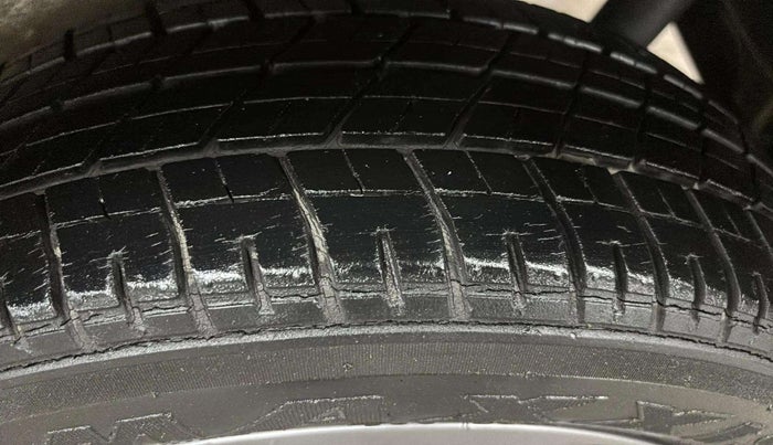 2017 Maruti Wagon R 1.0 VXI + (O) AMT, Petrol, Automatic, 19,892 km, Left Rear Tyre Tread