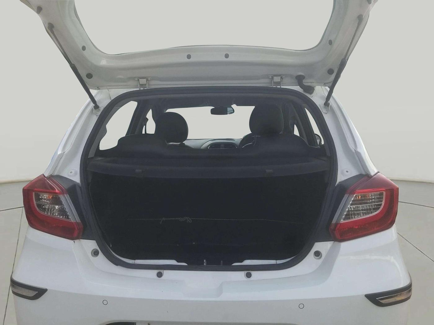 2020 Tata Tiago XT PETROL, Petrol, Manual, 63,142 km, Boot Door Open
