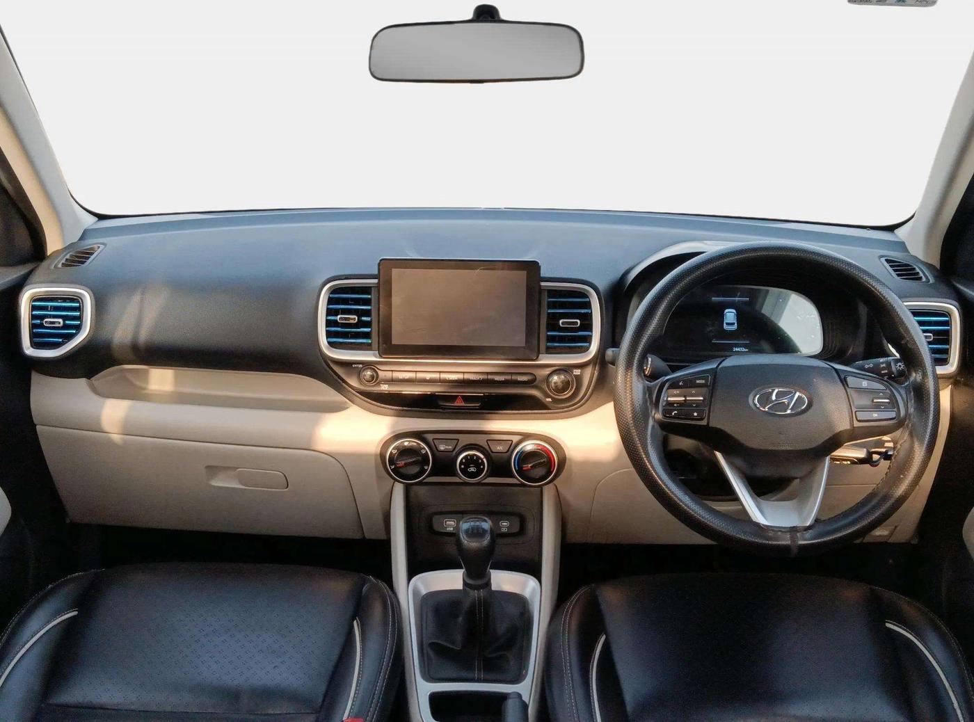2023 Hyundai VENUE S 1.2, Petrol, Manual, 24,426 km, Dashboard