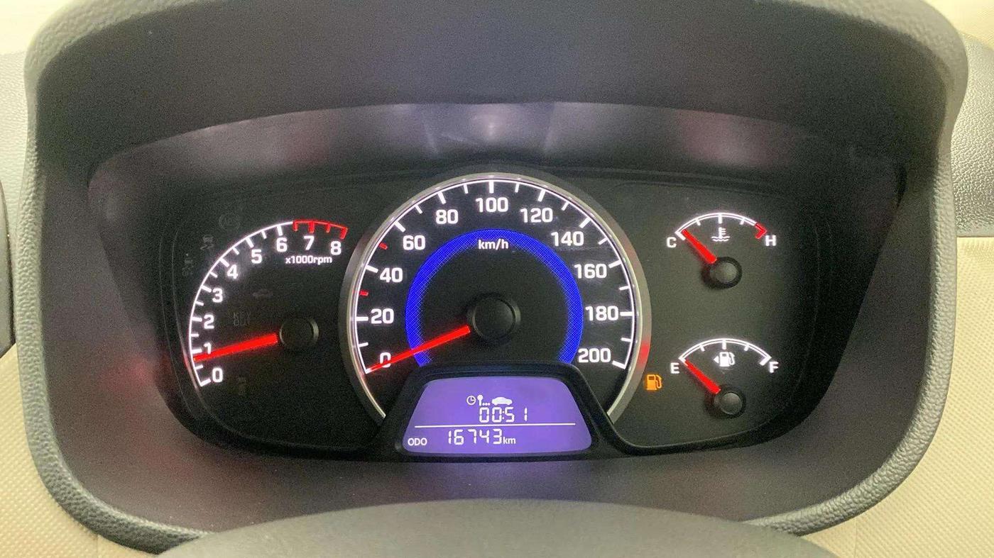 2017 Hyundai Grand i10 SPORTZ (O) 1.2 KAPPA VTVT, Petrol, Manual, 16,742 km, Odometer Image