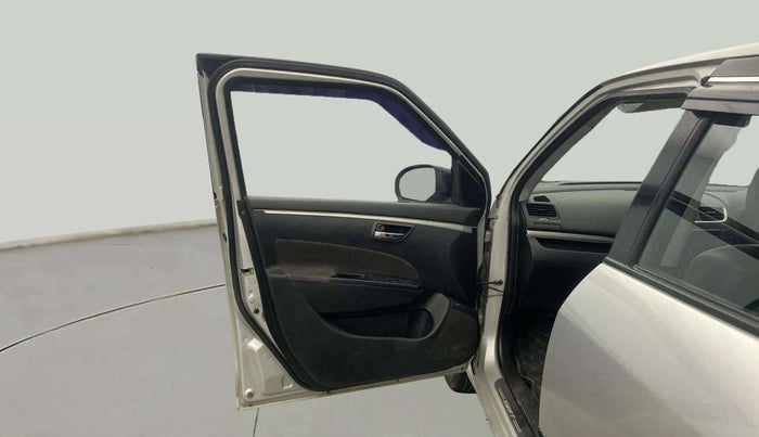 2016 Maruti Swift VXI, Petrol, Manual, 59,142 km, LHS Front Door