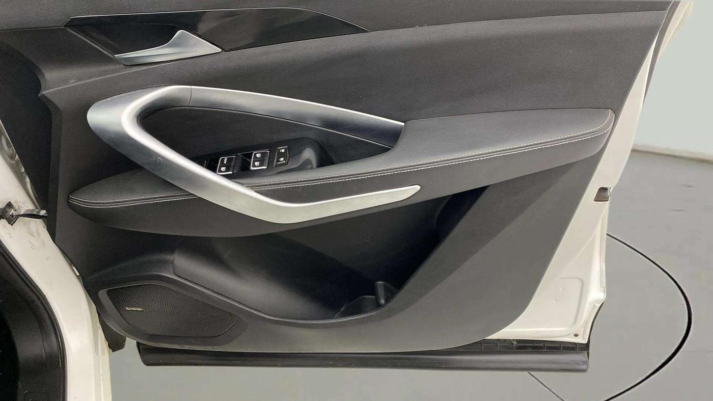 2019 MG HECTOR SHARP 2.0 DIESEL, Diesel, Manual, 79,634 km, Driver Side Door Panels Control