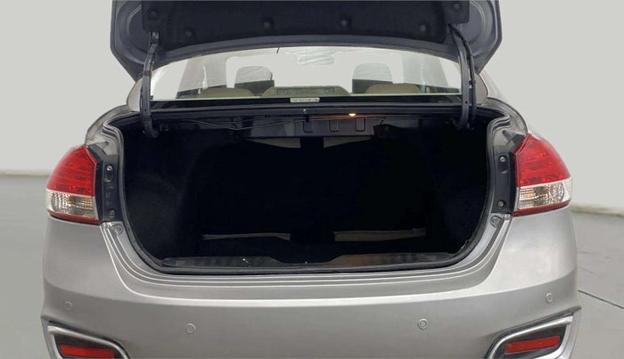 2018 Maruti Ciaz DELTA AT 1.5 SHVS PETROL, Petrol, Automatic, 46,433 km, Boot Inside