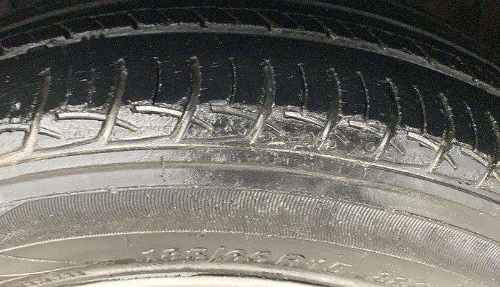2018 Maruti Ciaz DELTA AT 1.5 SHVS PETROL, Petrol, Automatic, 46,433 km, Left Front Tyre Tread
