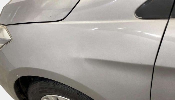2018 Maruti Ciaz DELTA AT 1.5 SHVS PETROL, Petrol, Automatic, 46,433 km, Left fender - Paint has minor damage