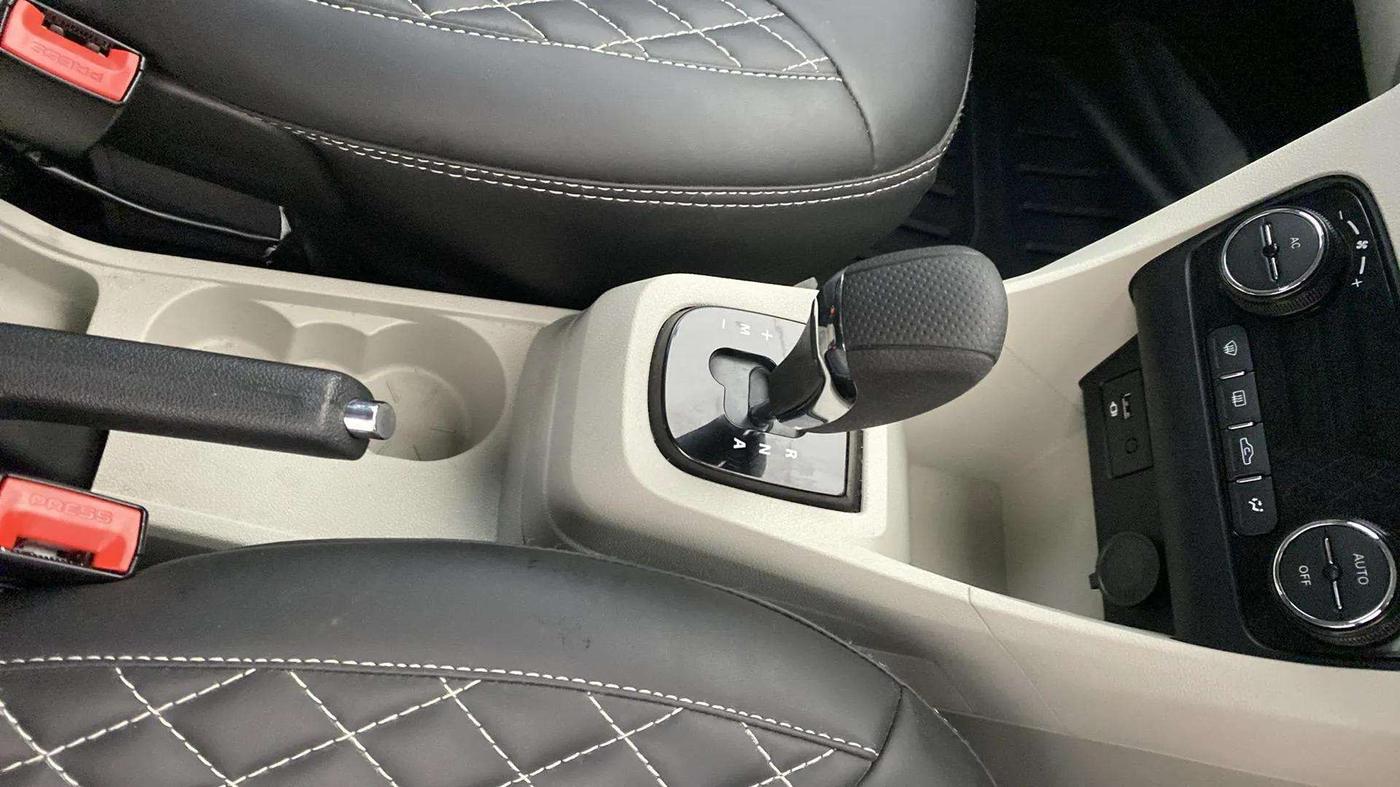 2023 Tata Tiago XZA PLUS PETROL, Petrol, Automatic, 6,471 km, Gear Lever