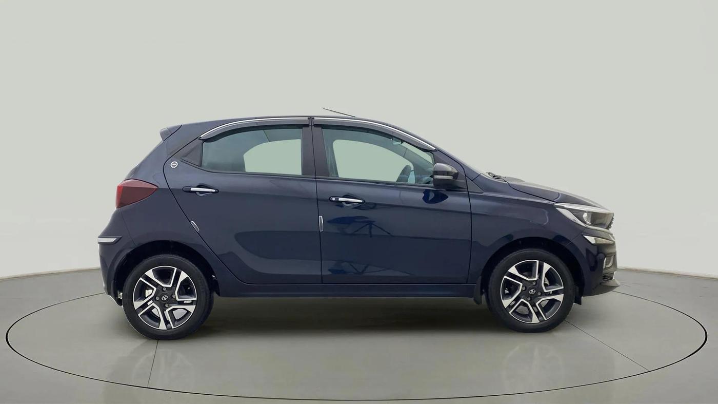 2023 Tata Tiago XZA PLUS PETROL, Petrol, Automatic, 6,471 km, Right Side View