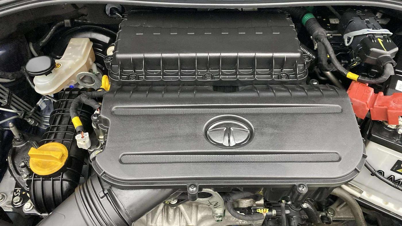 2023 Tata Tiago XZA PLUS PETROL, Petrol, Automatic, 6,471 km, Engine View