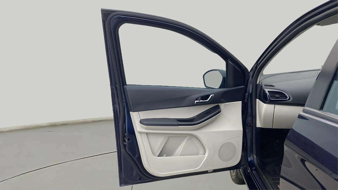 2023 Tata Tiago XZA PLUS PETROL, Petrol, Automatic, 6,471 km, LHS Front Door