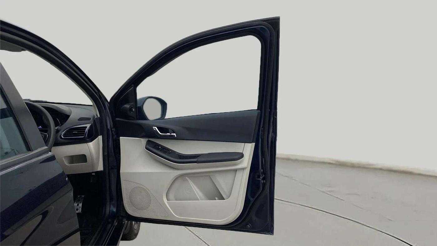 2023 Tata Tiago XZA PLUS PETROL, Petrol, Automatic, 6,471 km, RHS Front Door