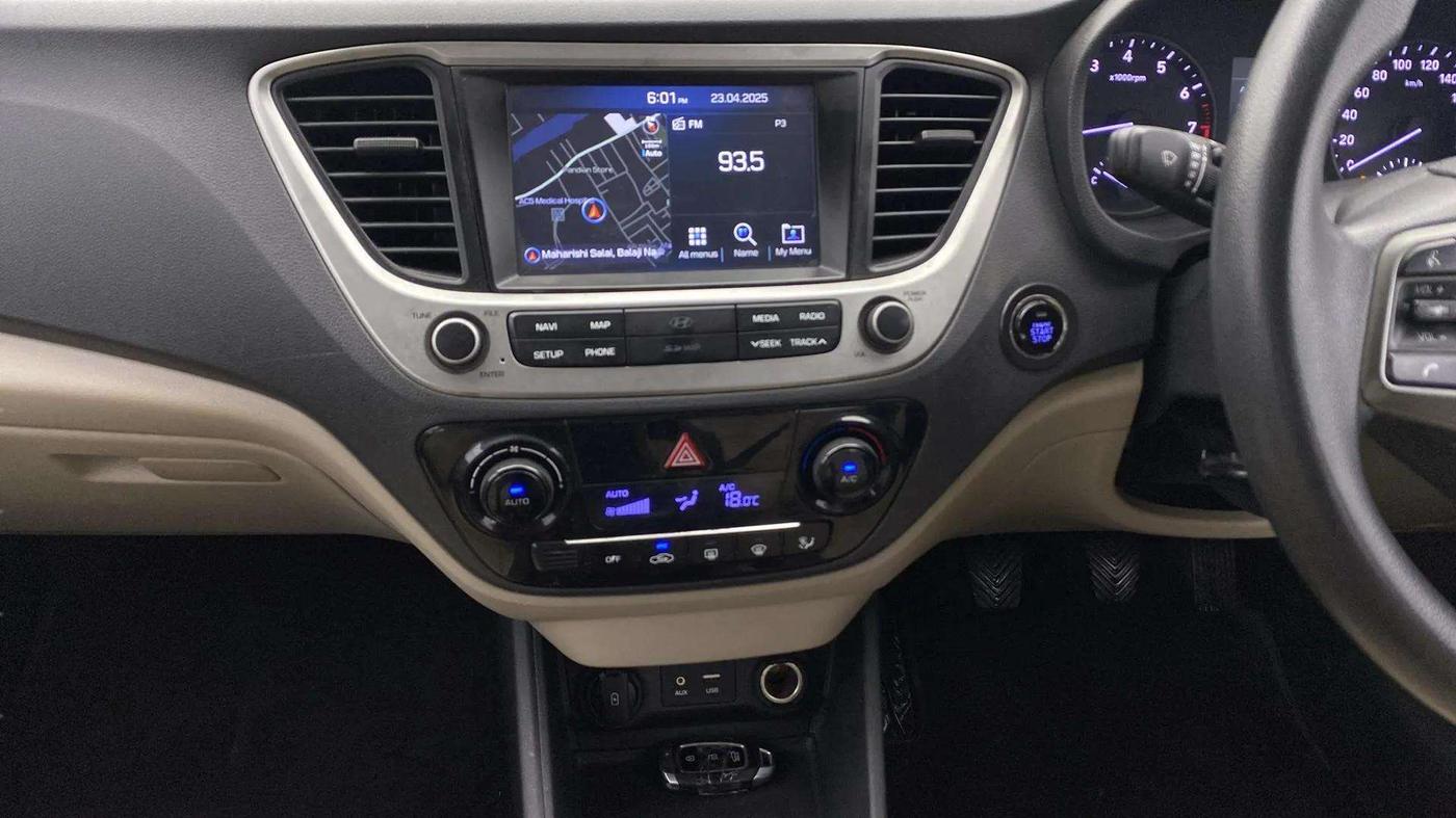 2019 Hyundai Verna 1.6 VTVT SX, Petrol, Manual, 64,292 km, Air Conditioner
