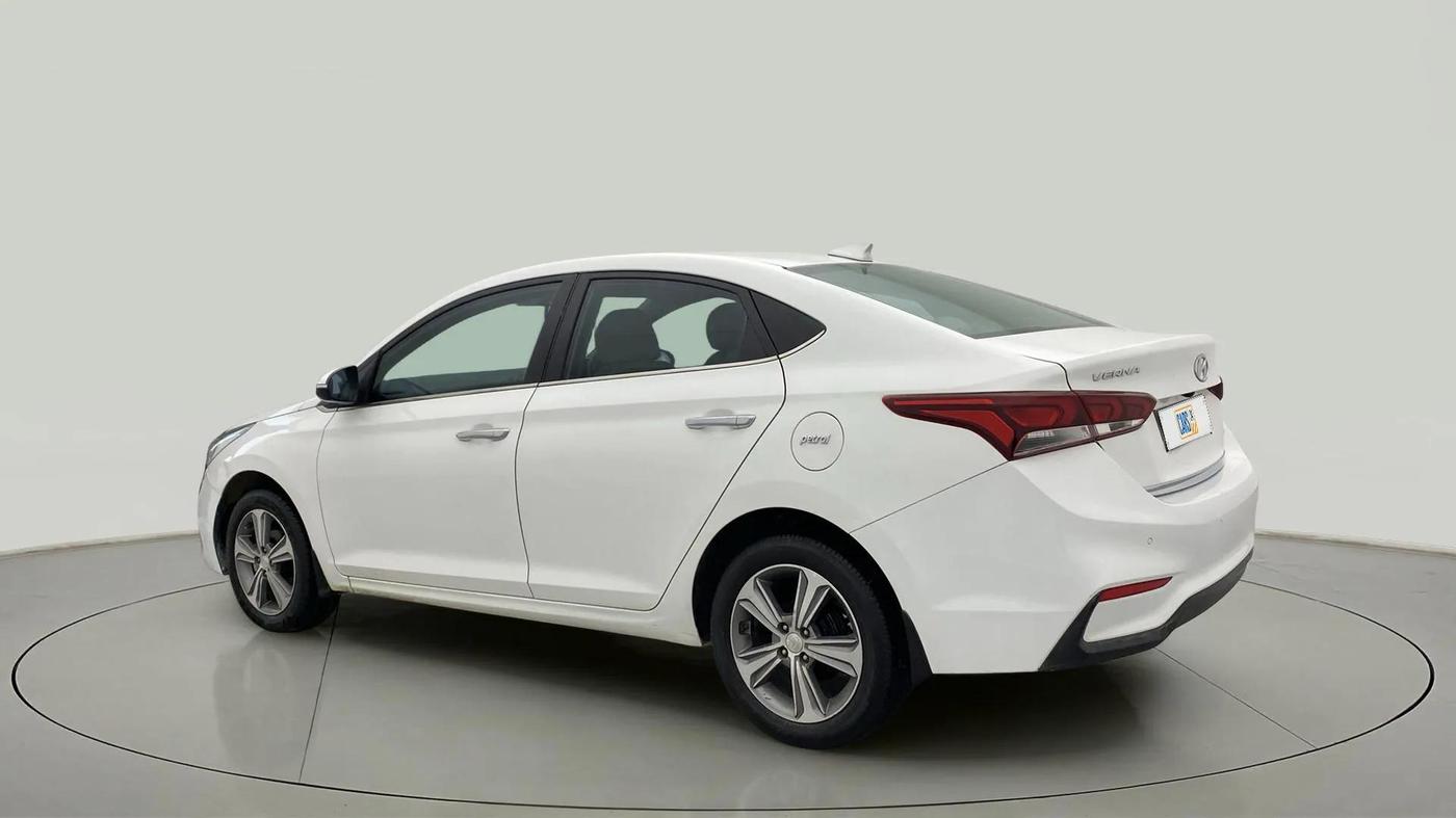 2019 Hyundai Verna 1.6 VTVT SX, Petrol, Manual, 64,292 km, Left Back Diagonal