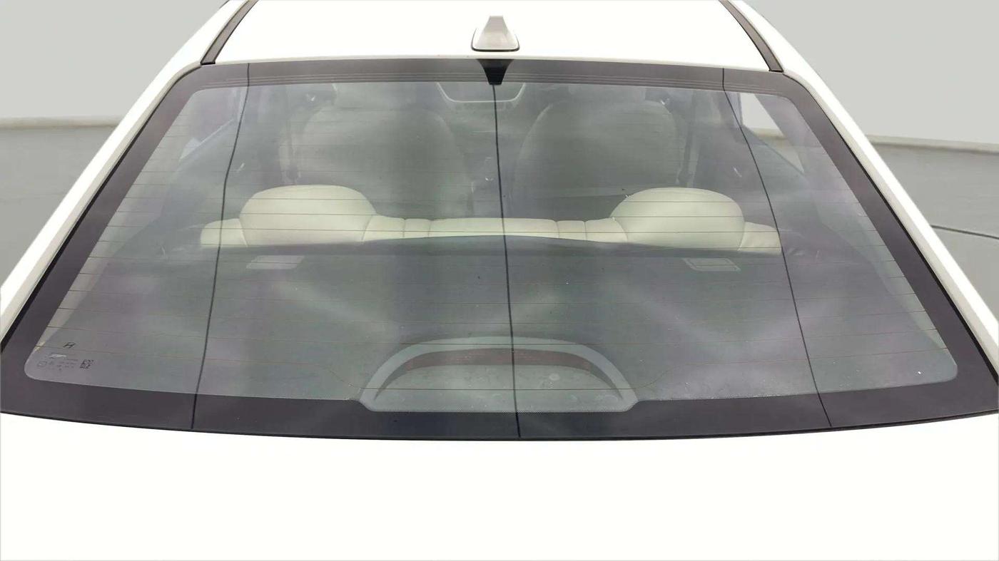 2019 Hyundai Verna 1.6 VTVT SX, Petrol, Manual, 64,292 km, Rear Windshield