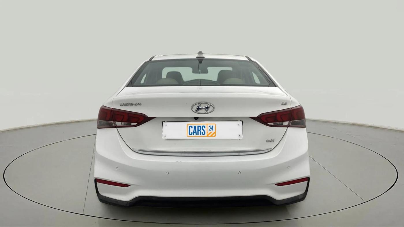 2019 Hyundai Verna 1.6 VTVT SX, Petrol, Manual, 64,292 km, Back/Rear