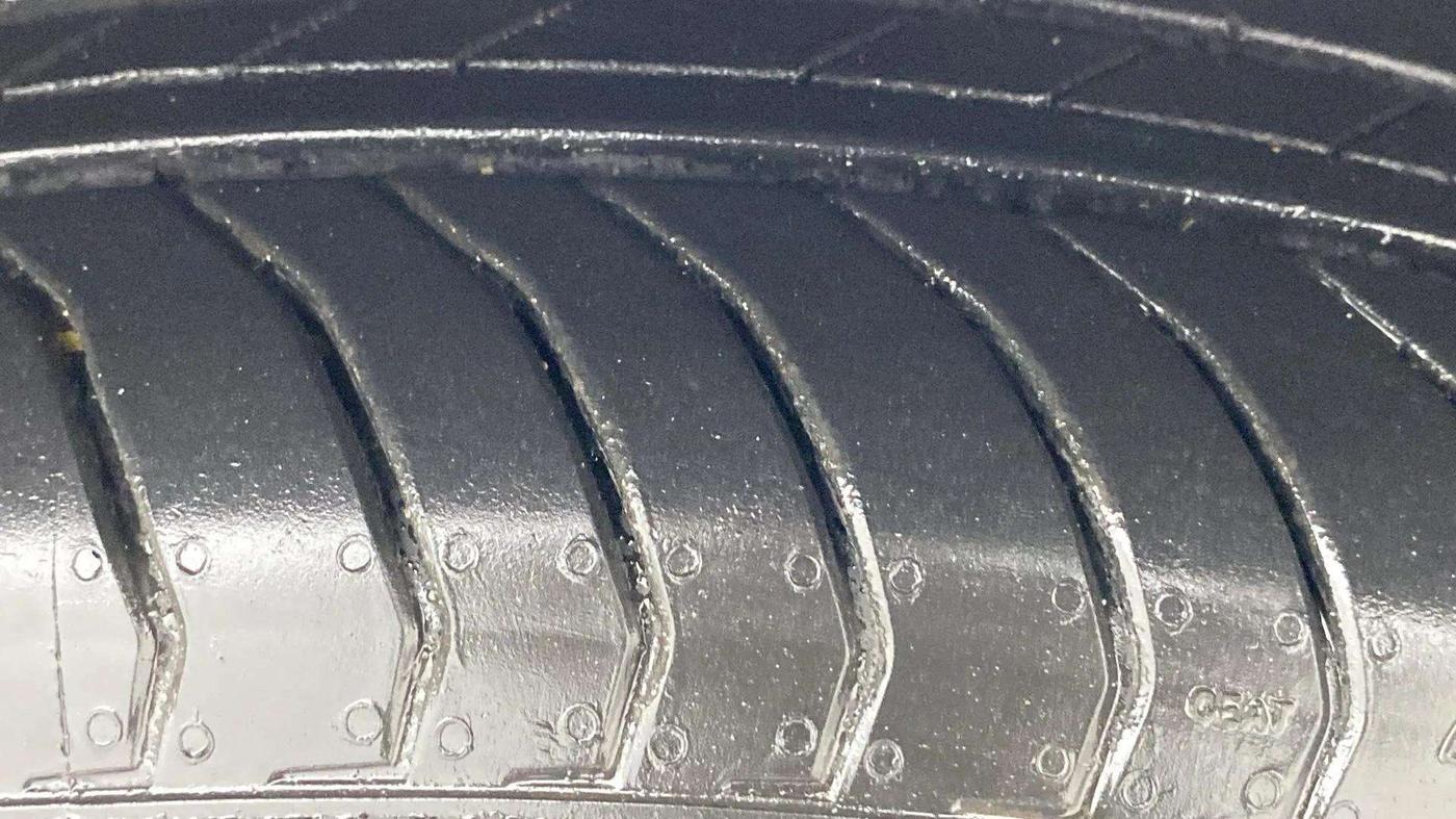 2018 Ford Ecosport TITANIUM + 1.5L PETROL AT, Petrol, Automatic, 73,562 km, Right Front Tyre Tread