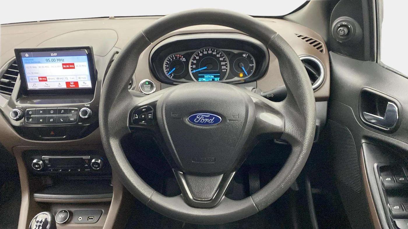 2018 Ford FREESTYLE TITANIUM 1.2 PETROL, Petrol, Manual, 14,476 km, Steering Wheel Close Up