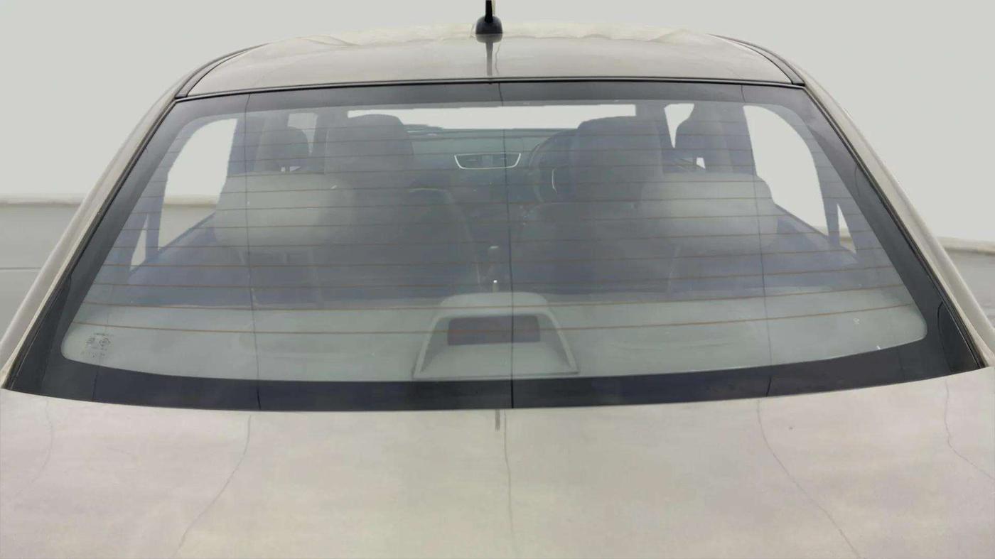 2016 Maruti Swift Dzire ZXI, Petrol, Manual, 74,069 km, Rear Windshield