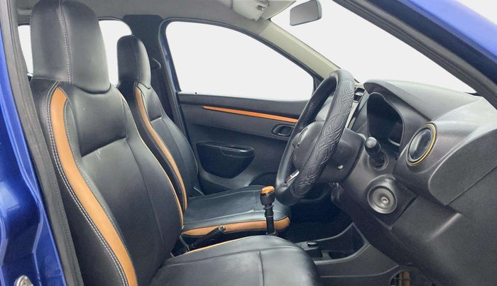 2018 Renault Kwid CLIMBER 1.0, Petrol, Manual, 79,655 km, Right Side Front Door Cabin