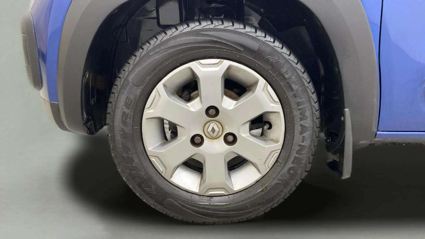 2018 Renault Kwid CLIMBER 1.0, Petrol, Manual, 79,975 km, Left Front Wheel