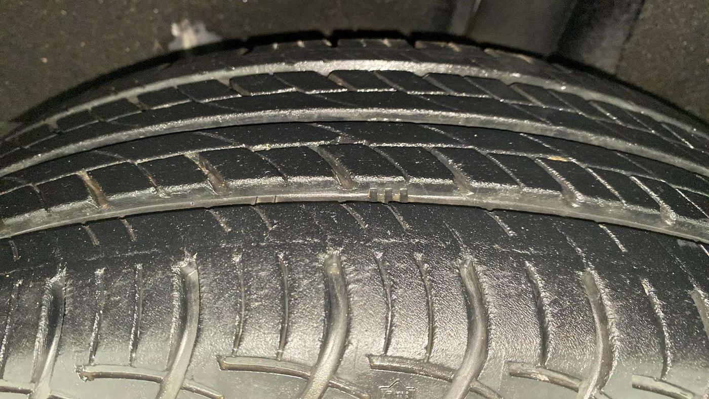 2018 Maruti Baleno DELTA PETROL 1.2, Petrol, Manual, 11,100 km, Left Rear Tyre Tread
