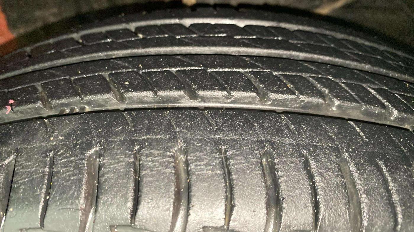 2018 Maruti Baleno DELTA PETROL 1.2, Petrol, Manual, 11,100 km, Right Front Tyre Tread
