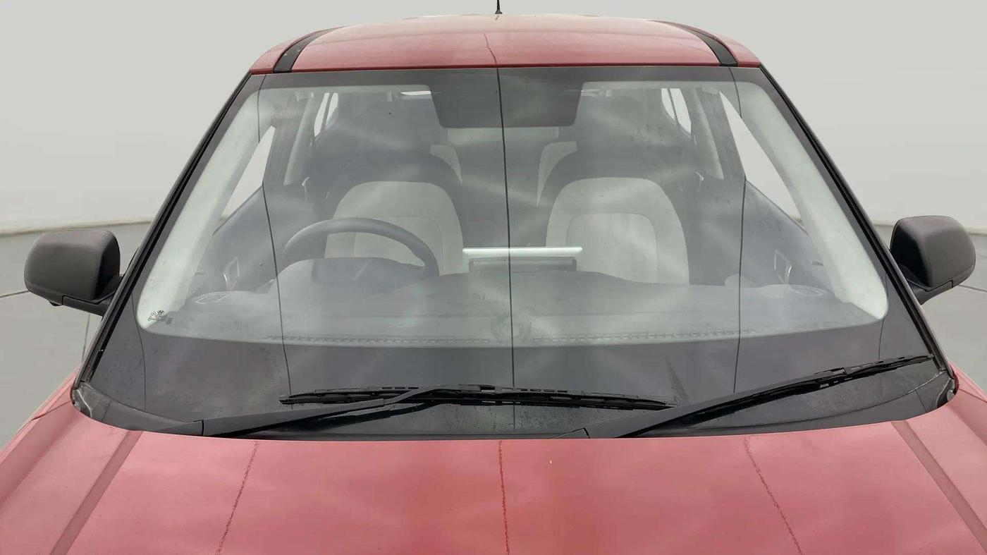 2024 Hyundai VENUE E 1.2, Petrol, Manual, 6,999 km, Front Windshield