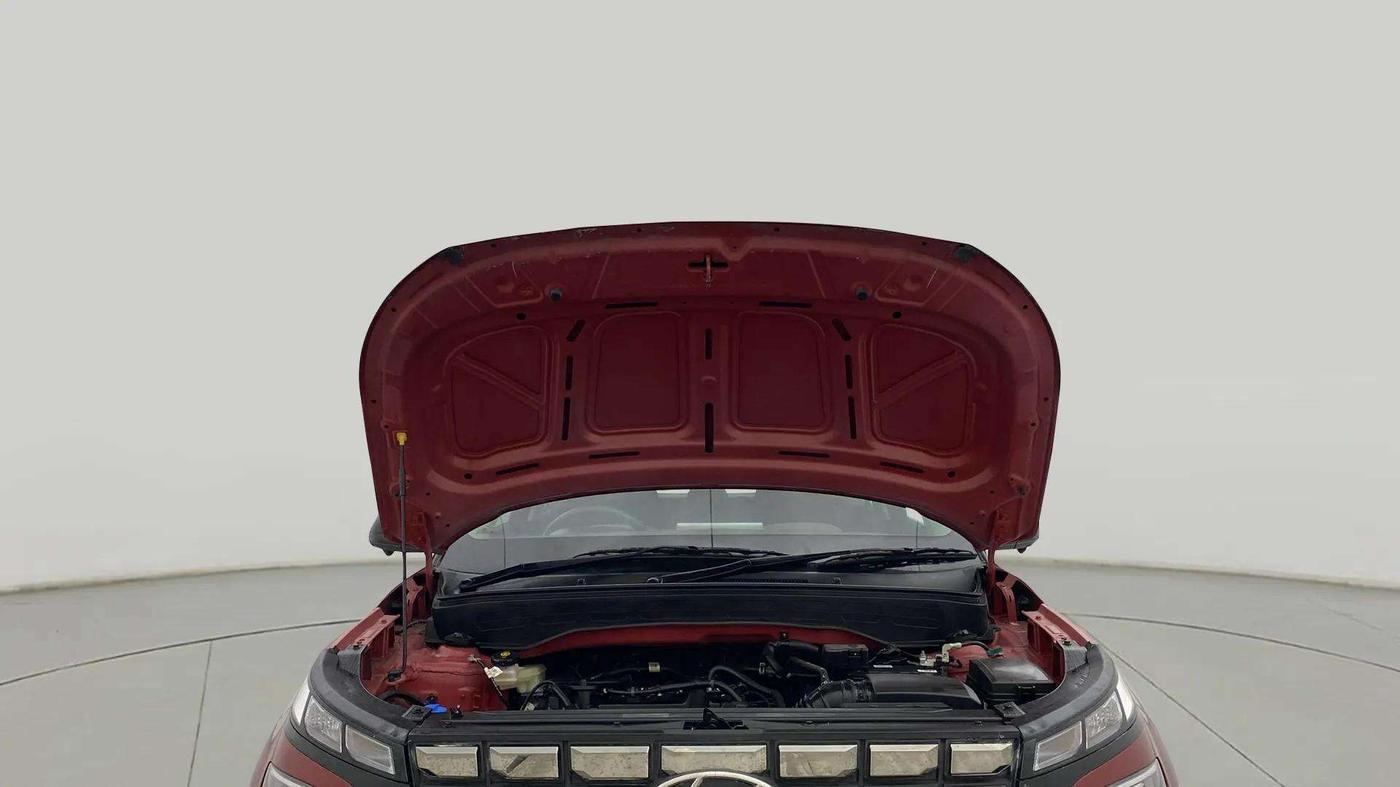 2024 Hyundai VENUE E 1.2, Petrol, Manual, 6,999 km, Open Bonet