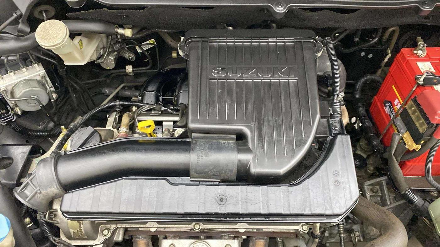 2014 Maruti Ertiga ZXI, Petrol, Manual, 39,672 km, Engine View
