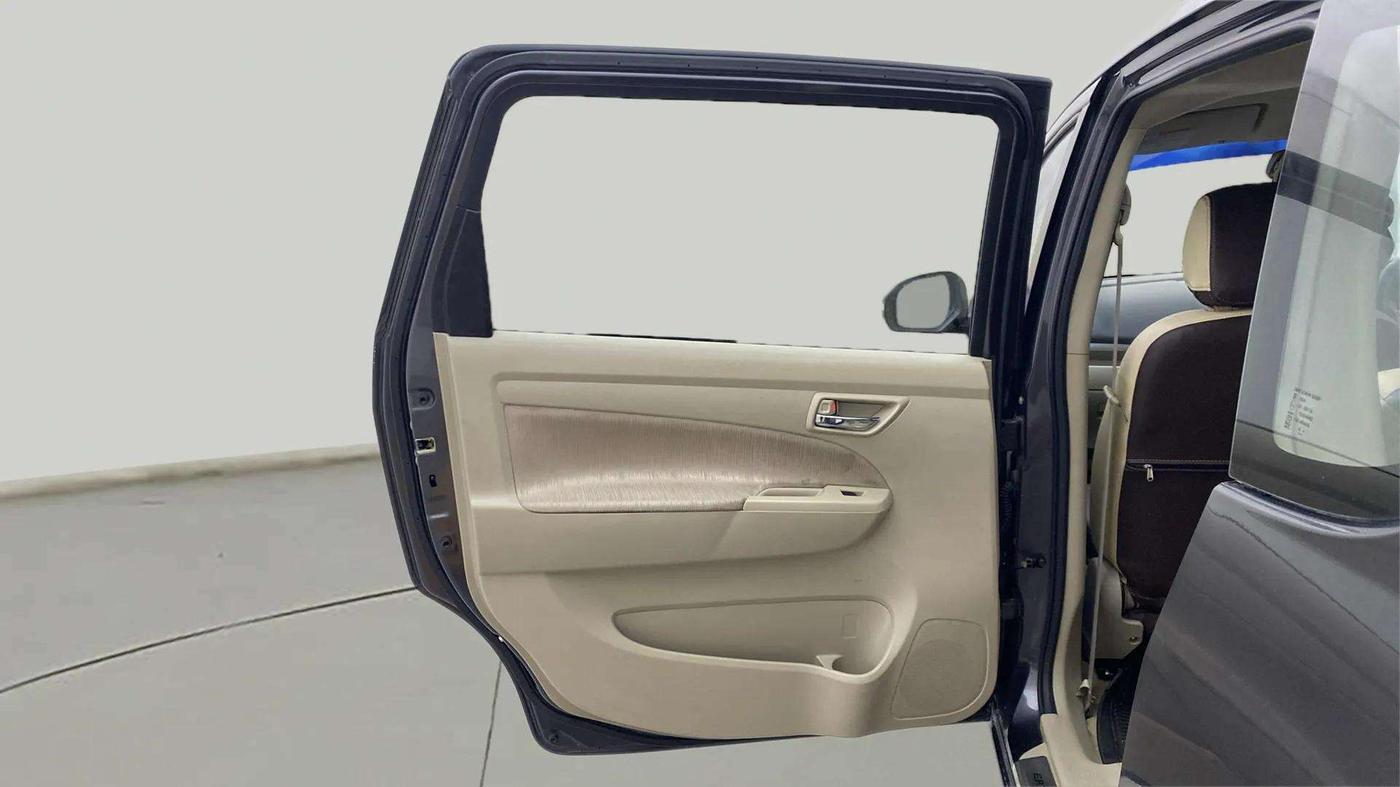2014 Maruti Ertiga ZXI, Petrol, Manual, 39,672 km, LHS Rear Door