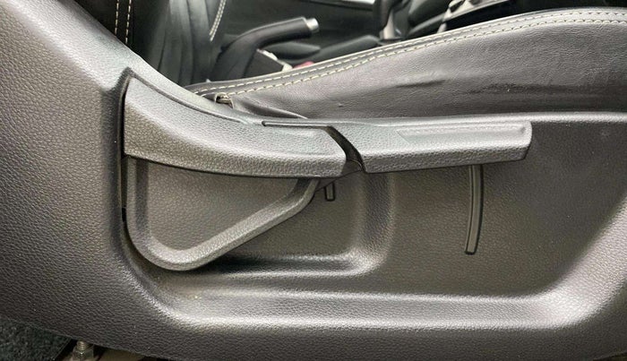 2020 KIA SELTOS HTK 1.5 PETROL, Petrol, Manual, 88,608 km, Driver Side Adjustment Panel
