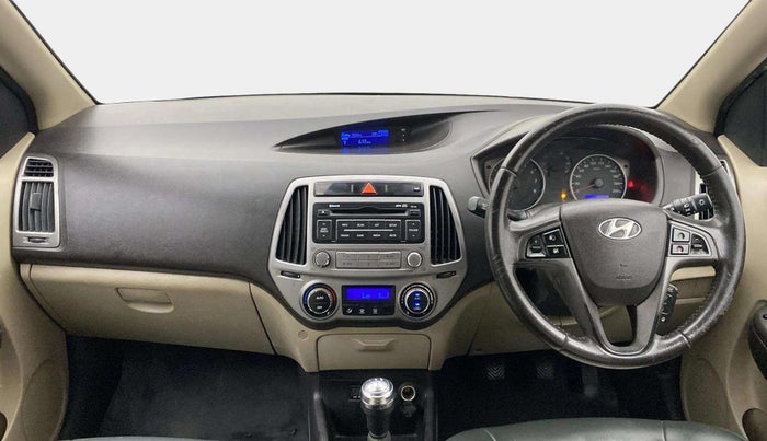 2014 Hyundai i20 SPORTZ 1.2, Petrol, Manual, 69,928 km, Dashboard