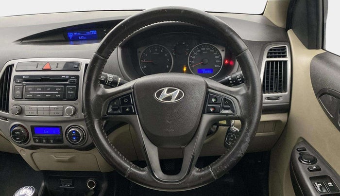 2014 Hyundai i20 SPORTZ 1.2, Petrol, Manual, 69,928 km, Steering Wheel Close Up