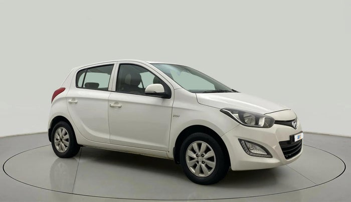 2014 Hyundai i20 SPORTZ 1.2, Petrol, Manual, 69,928 km, Right Front Diagonal
