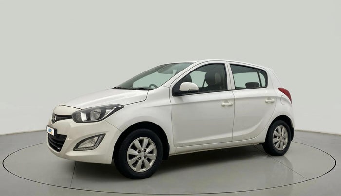 2014 Hyundai i20 SPORTZ 1.2, Petrol, Manual, 69,928 km, Left Front Diagonal