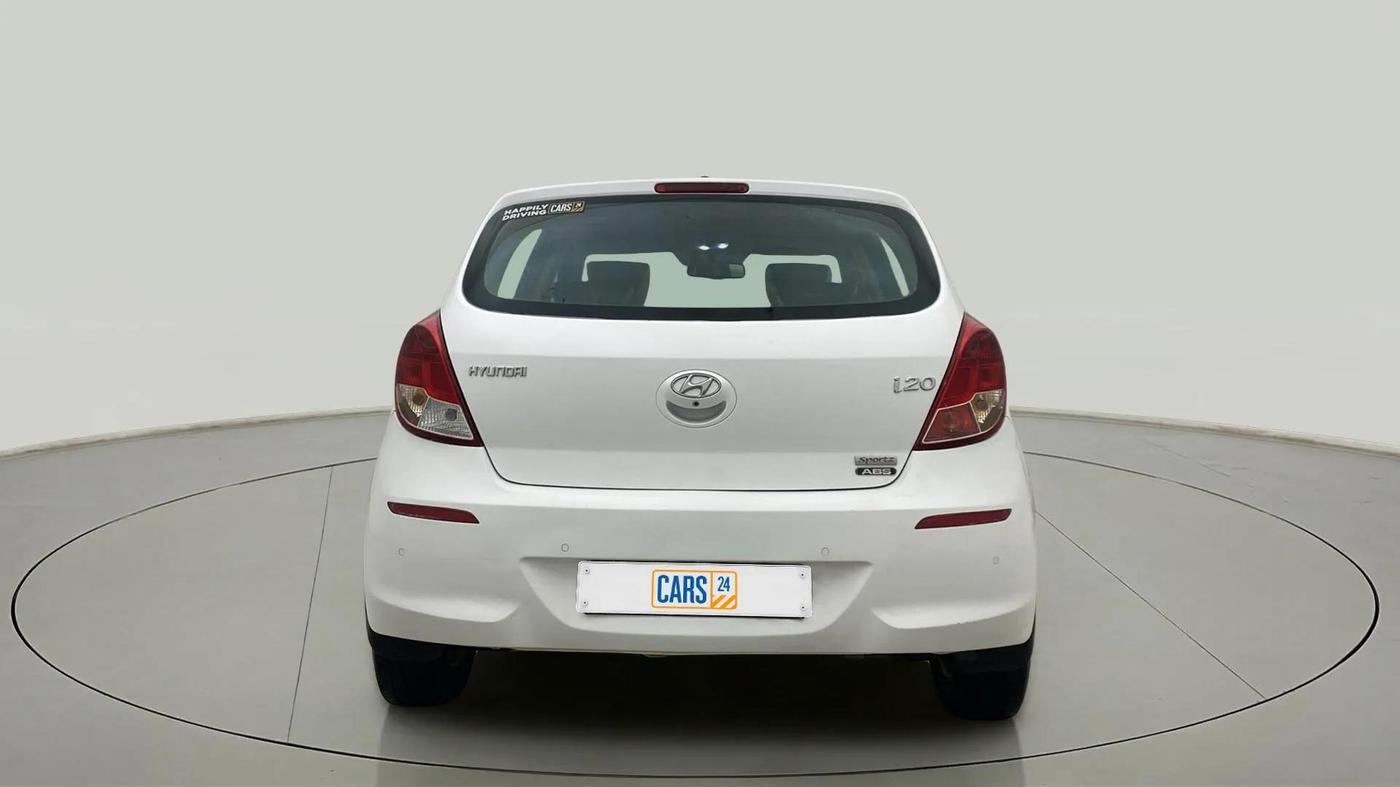2014 Hyundai i20 SPORTZ 1.2, Petrol, Manual, 69,928 km, Back/Rear