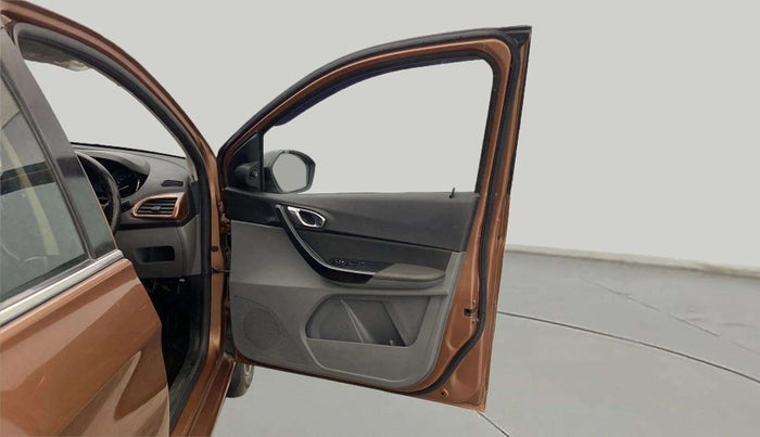 2018 Tata TIGOR XZ PETROL, Petrol, Manual, 63,251 km, RHS Front Door