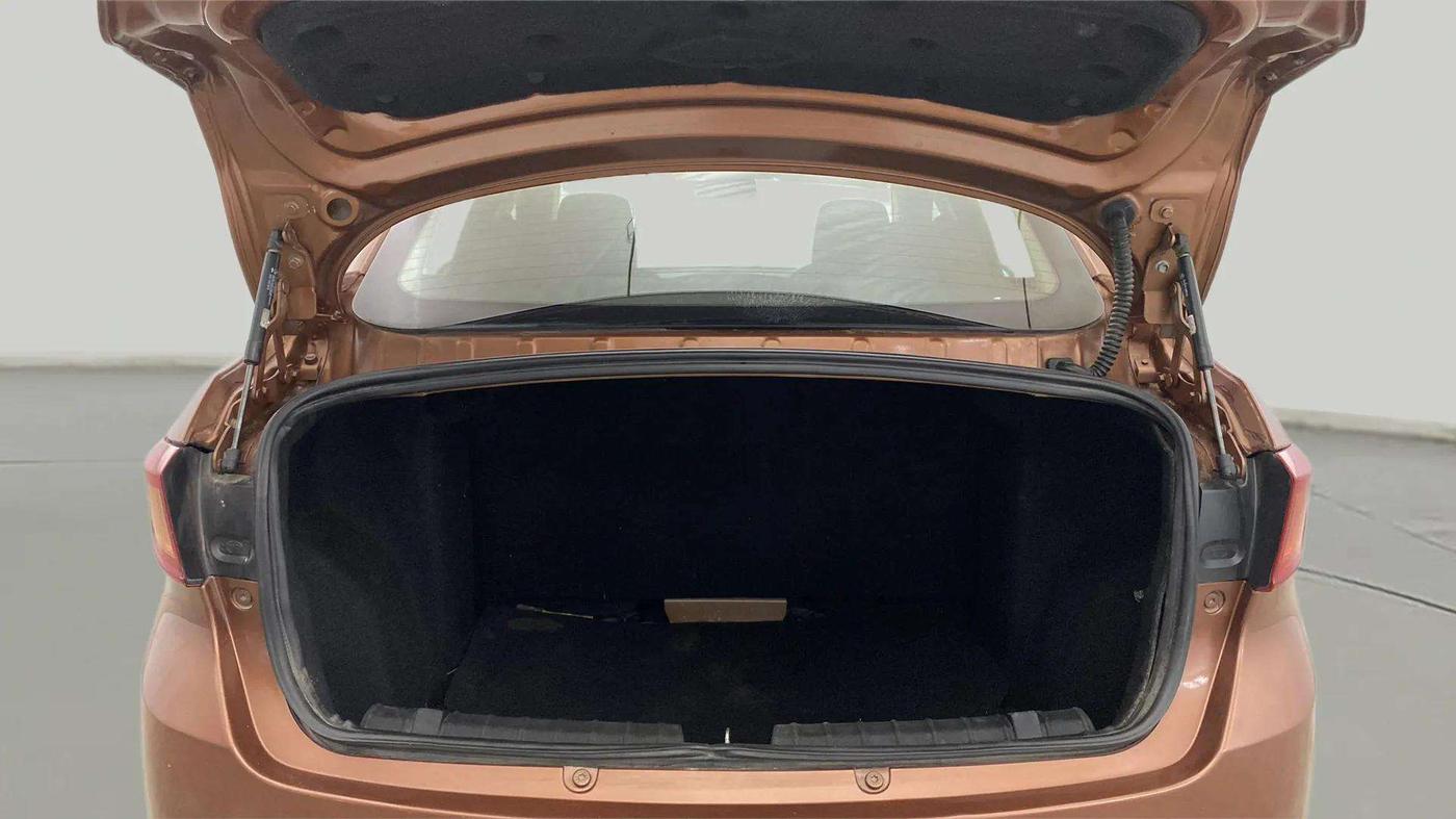 2018 Tata TIGOR XZ PETROL, Petrol, Manual, 65,915 km, Boot Open Zoomed View