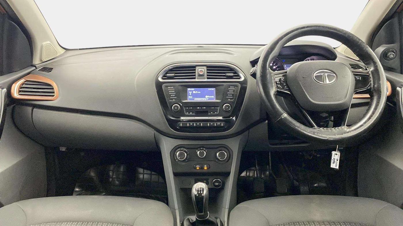 2018 Tata TIGOR XZ PETROL, Petrol, Manual, 65,915 km, Dashboard