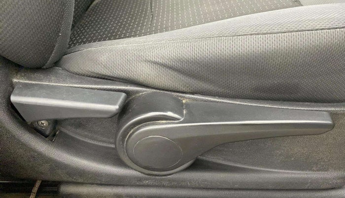 2018 Tata TIGOR XZ PETROL, Petrol, Manual, 63,251 km, Driver Side Adjustment Panel