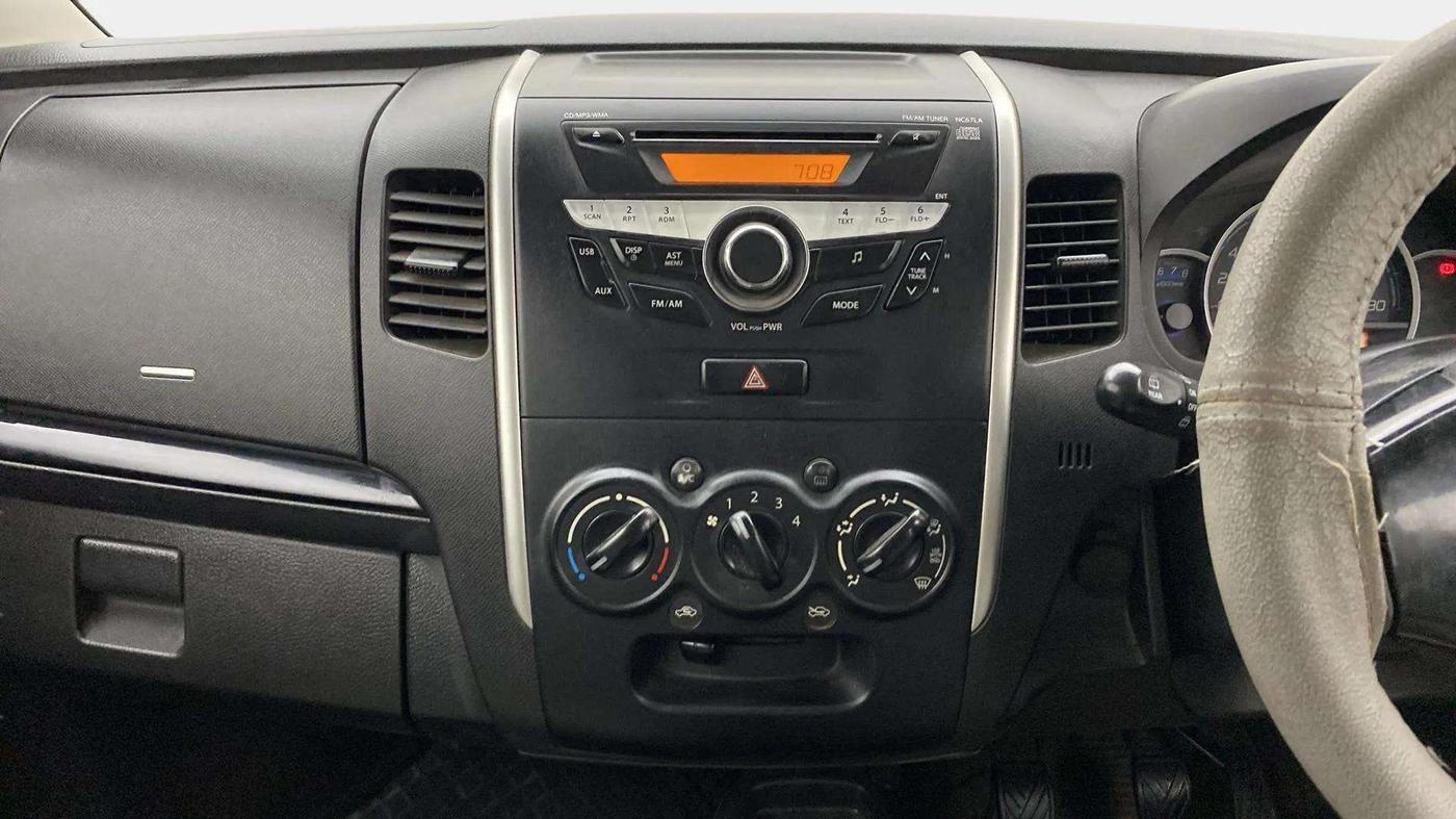 2013 Maruti Wagon R Stingray VXI, Petrol, Manual, 69,493 km, Air Conditioner
